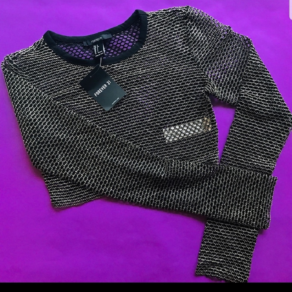 NWOT Forever 21 mesh crop top. Size S